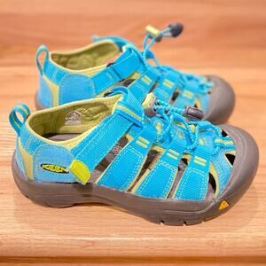 KEEN Newport Kids Blue Water shoes Closed Toe Summer Ready camp Favorite 1us